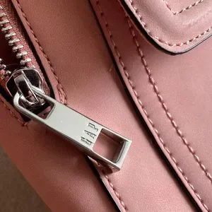 GAP | Bags | Gap Backpack Great Condition Color Pink One  display picture 3